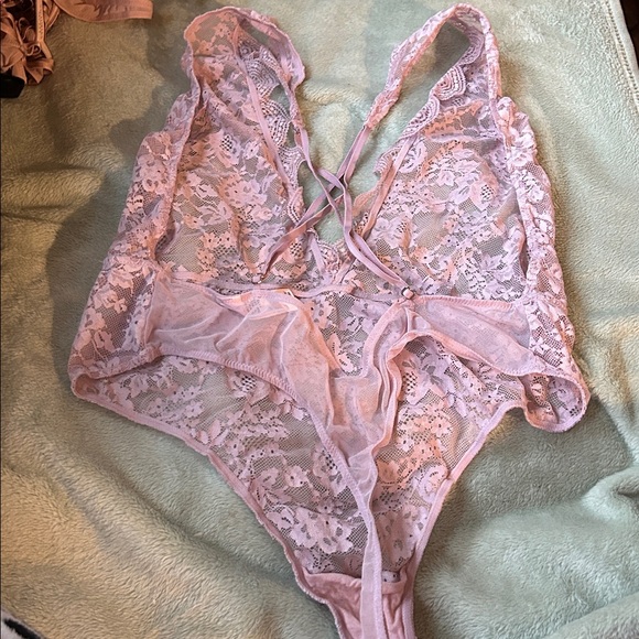 Lace Purple Bodysuit - Picture 2 of 3